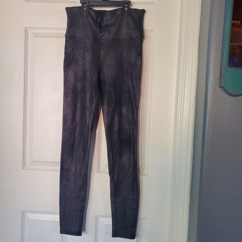 Spanx Leggings Medium Black Faux Leather High-Waisted Pull-on Yoga Gym Track